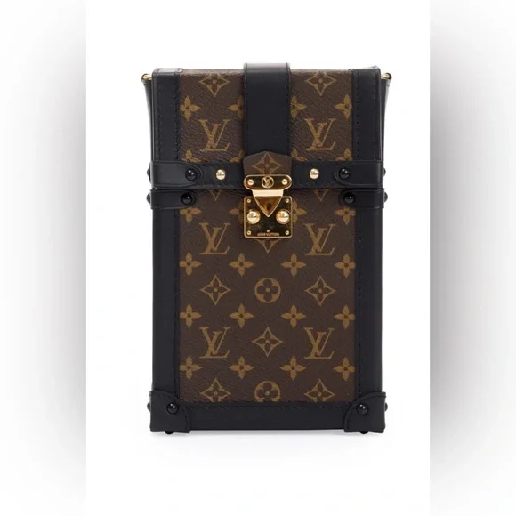 Louis Vuitton Monogram Pochette Trunk Verticale with Strap - Picture 2 of 11